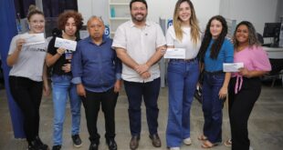 Vice-governadora Jade Romero leva jovens do Primeiro Passo ao Sine/IDT no Dia do Trabalhador